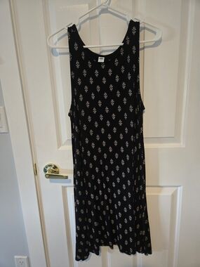 Old Navy Black Dress with White Floral Motif